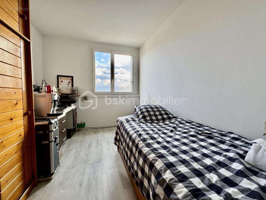 Appartement à STAINS