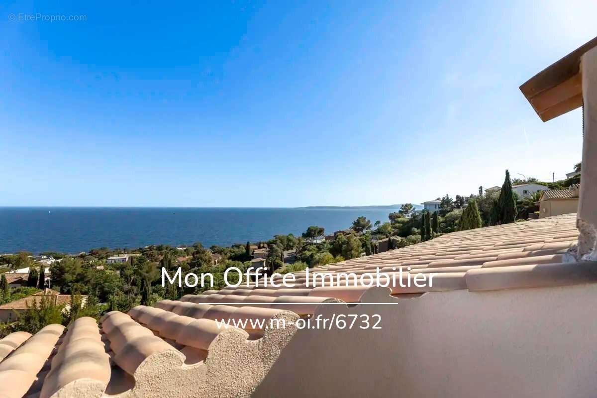 Référence : 6732-JDO. - Villa d’exception avec vue mer panoramique aux Issambres - photo 23