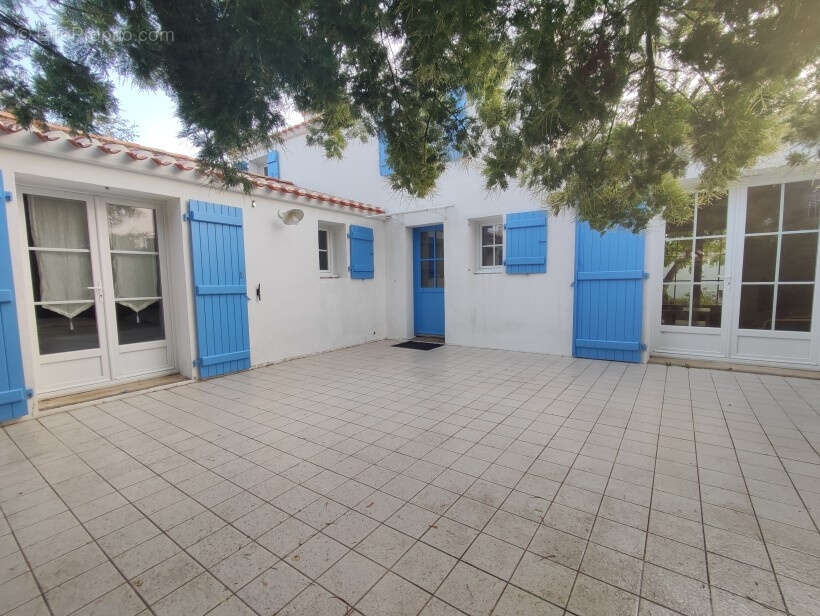 Maison à L&#039;EPINE