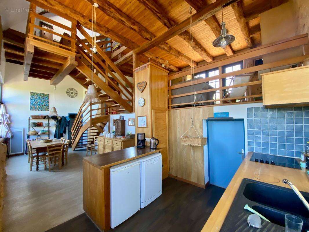 Maison à SAINTE-ALVERE