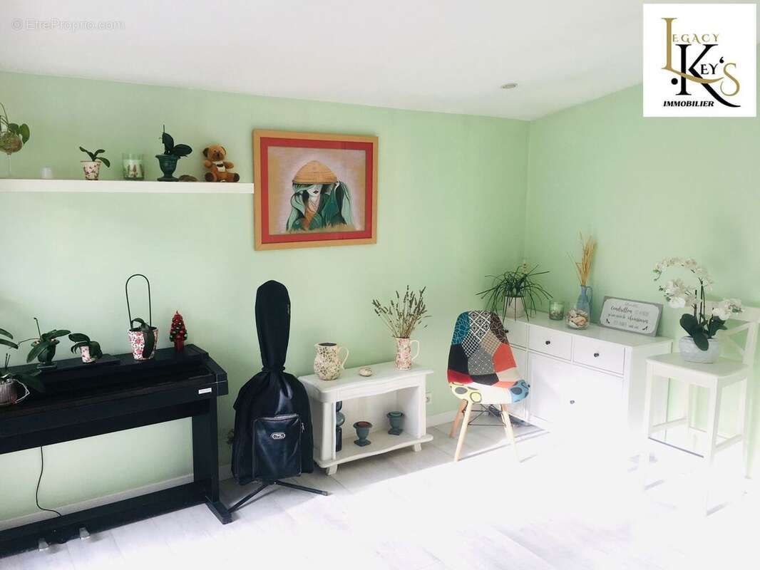 Maison à VILLENAVE-D&#039;ORNON