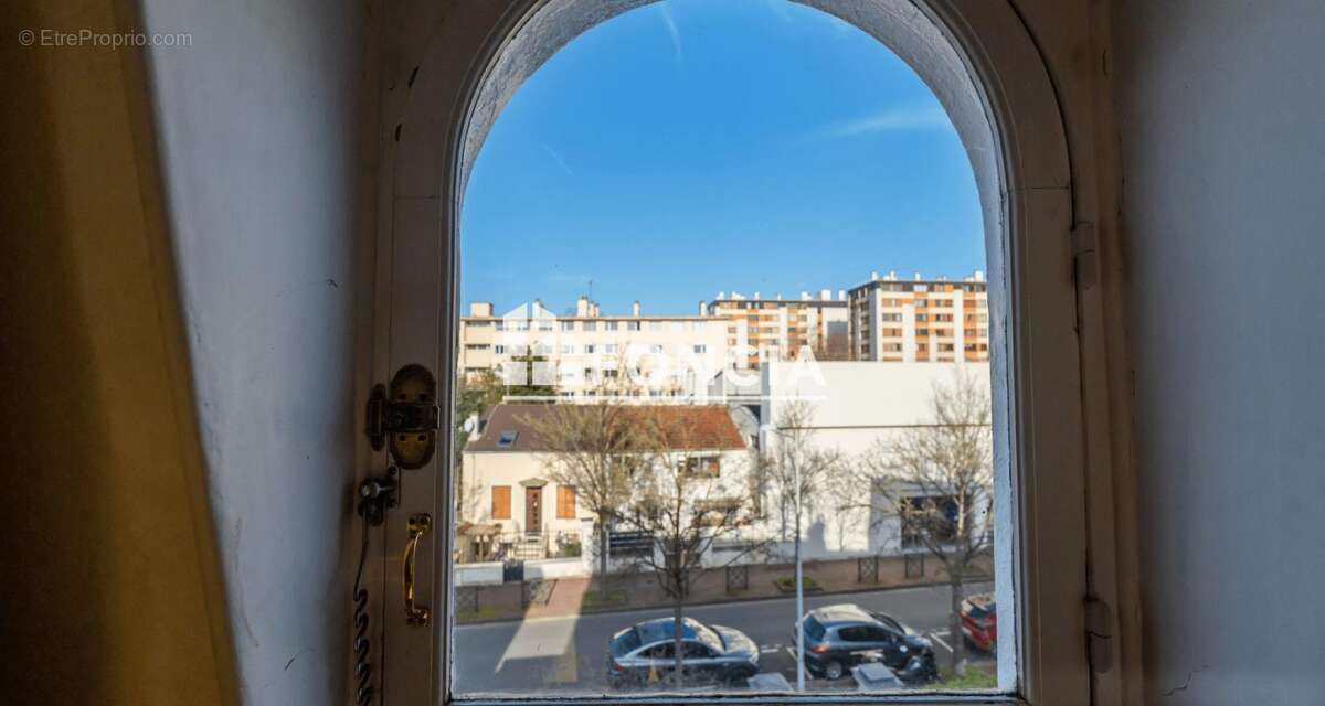 Appartement à NANTERRE