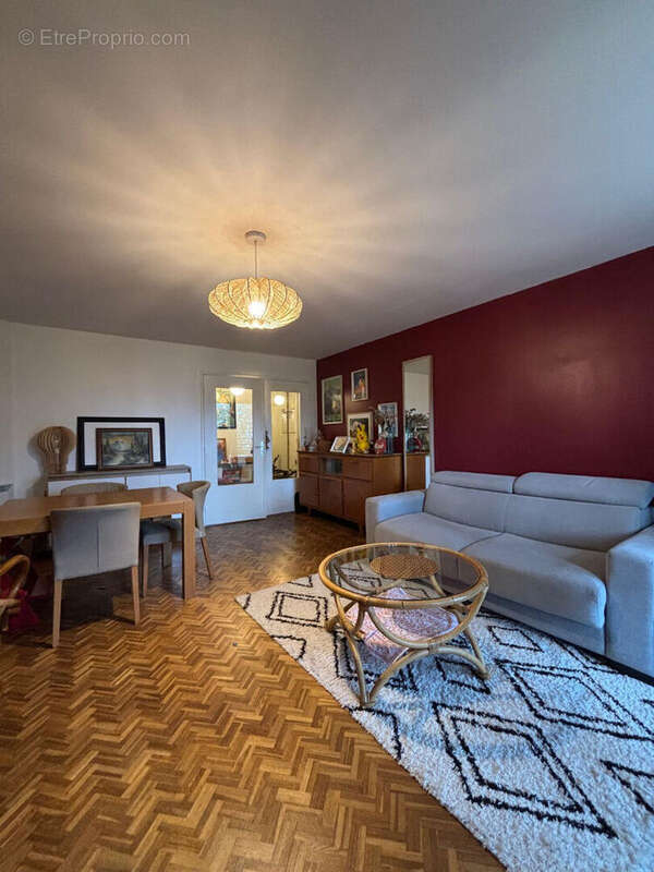 Appartement à TASSIN-LA-DEMI-LUNE