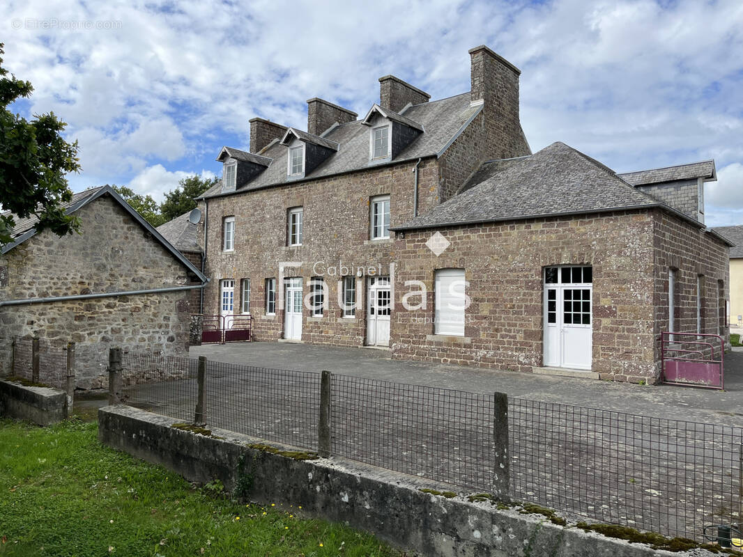 Maison à GOURFALEUR