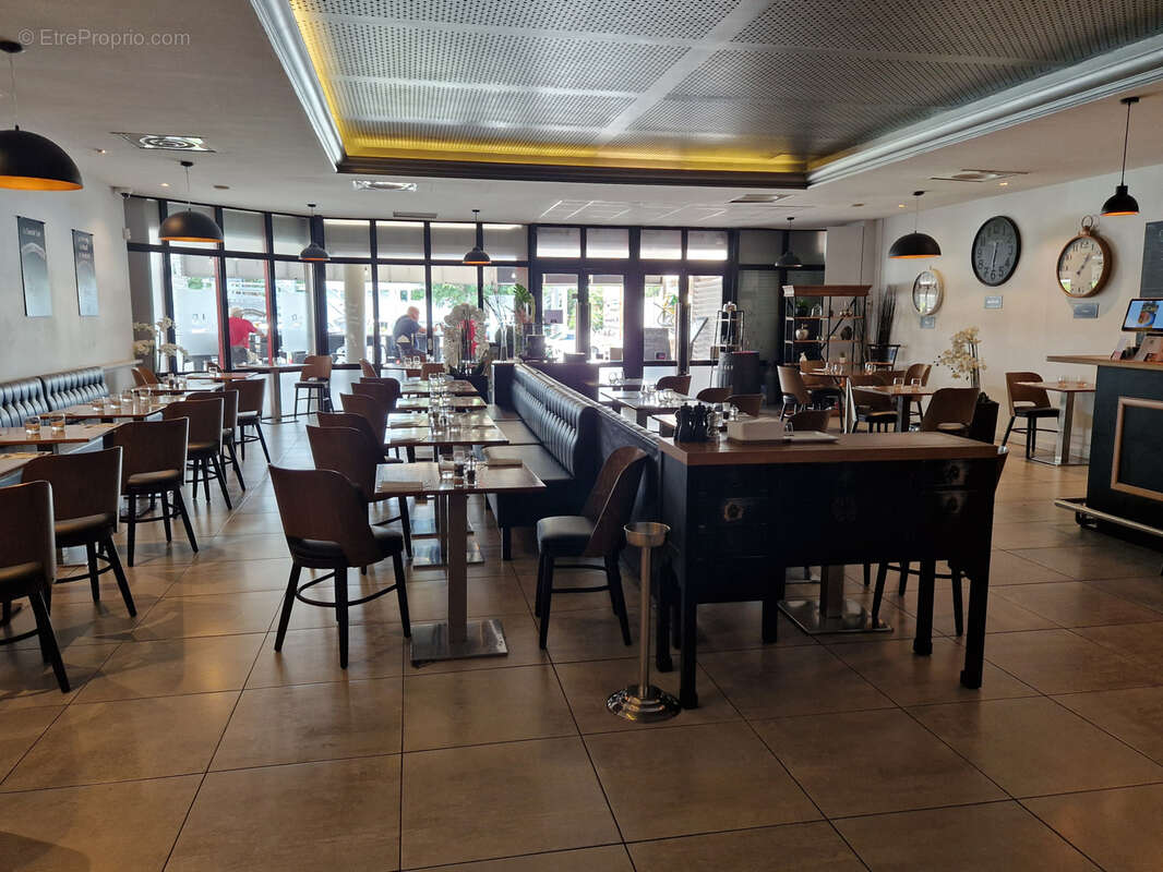 Commerce à BAIE-MAHAULT