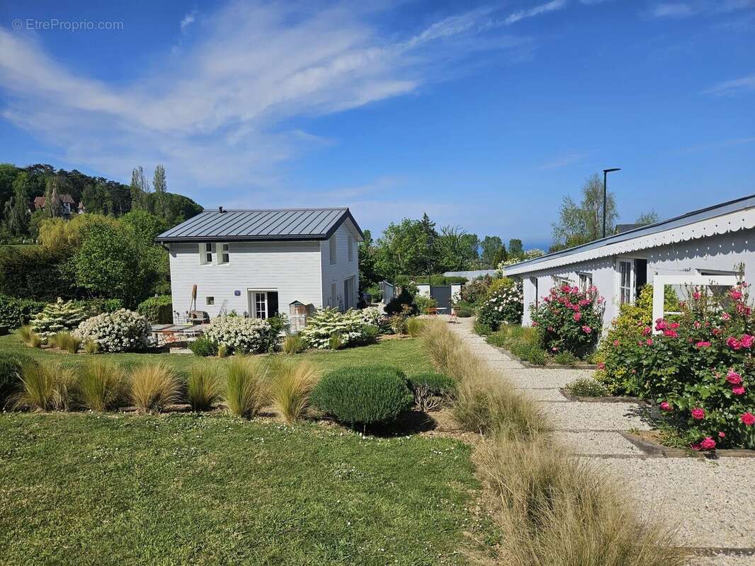 Maison à VILLERVILLE