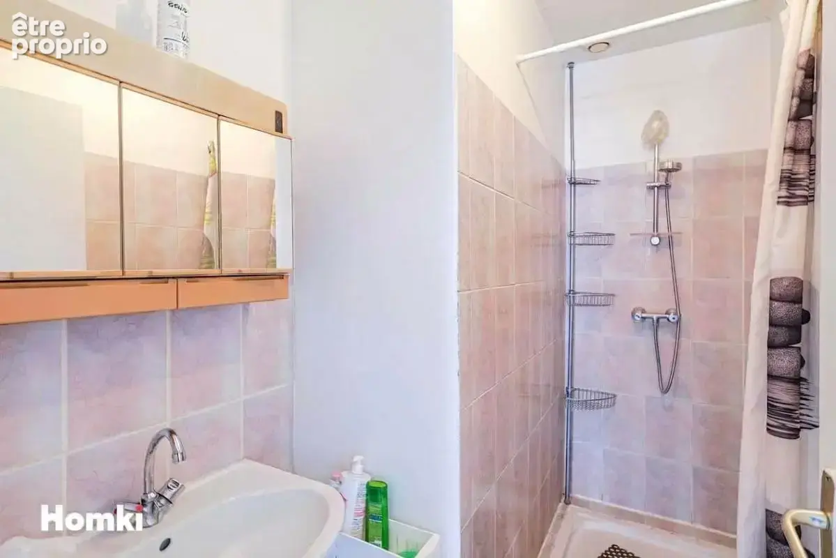 Maison de plain-pied – 4 chambres, piscine et grand garage – Montauban - photo 10