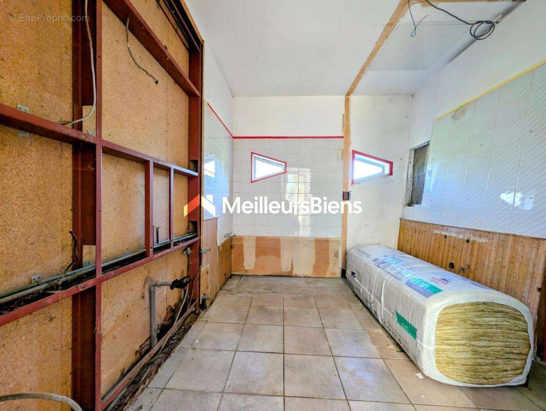 Maison 145 m² à Jouy-Mauvoisin 4 chambres sur terrain divisible de 1090 m² - photo 9