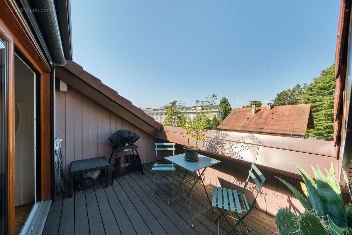 Appartement à ANNECY-LE-VIEUX