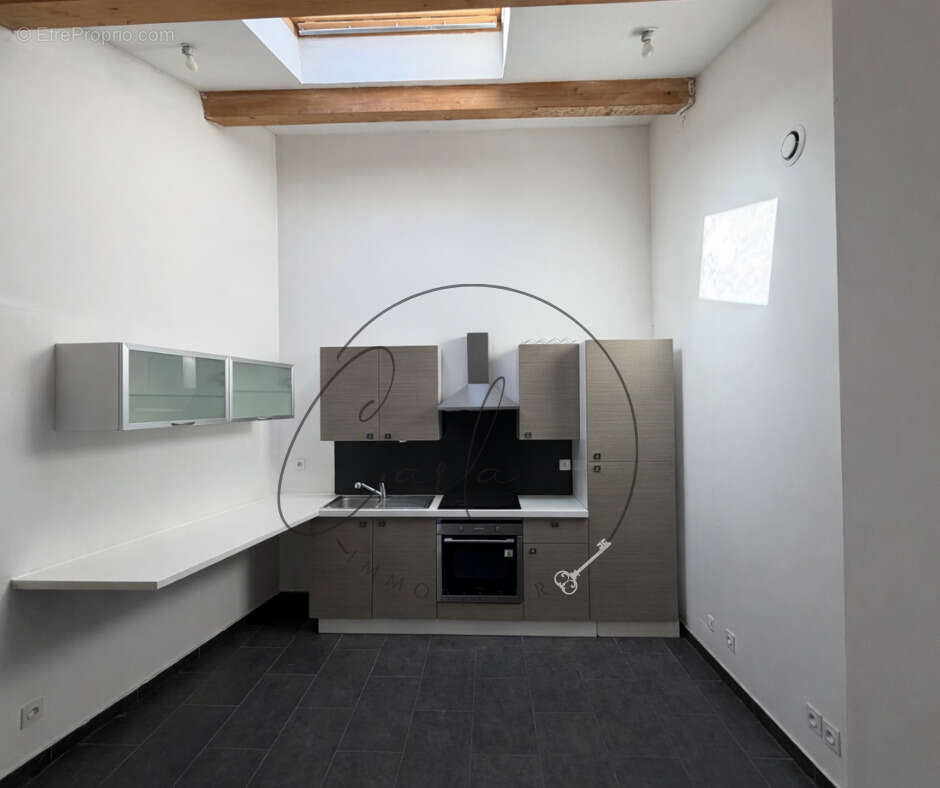 Appartement à LAVERUNE