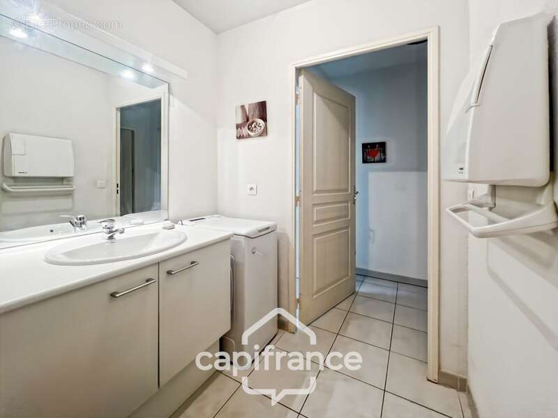 Appartement à MALLEMORT