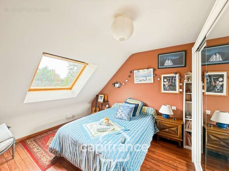 Maison à NOYAL-PONTIVY