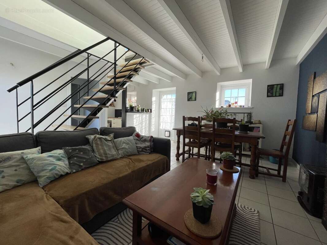 Maison à PLOUGUERNEAU