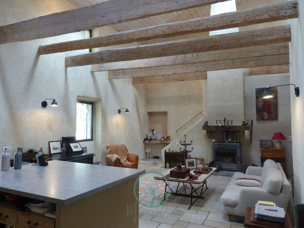 Maison à GRIGNAN