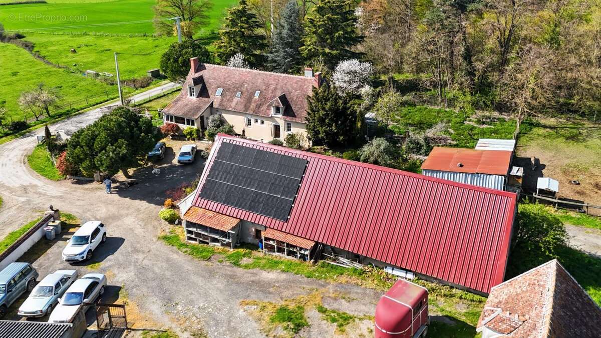 Domaine agricole & équestre de 15 hectares  À proximité de Saint-Amand-Montrond - photo 17