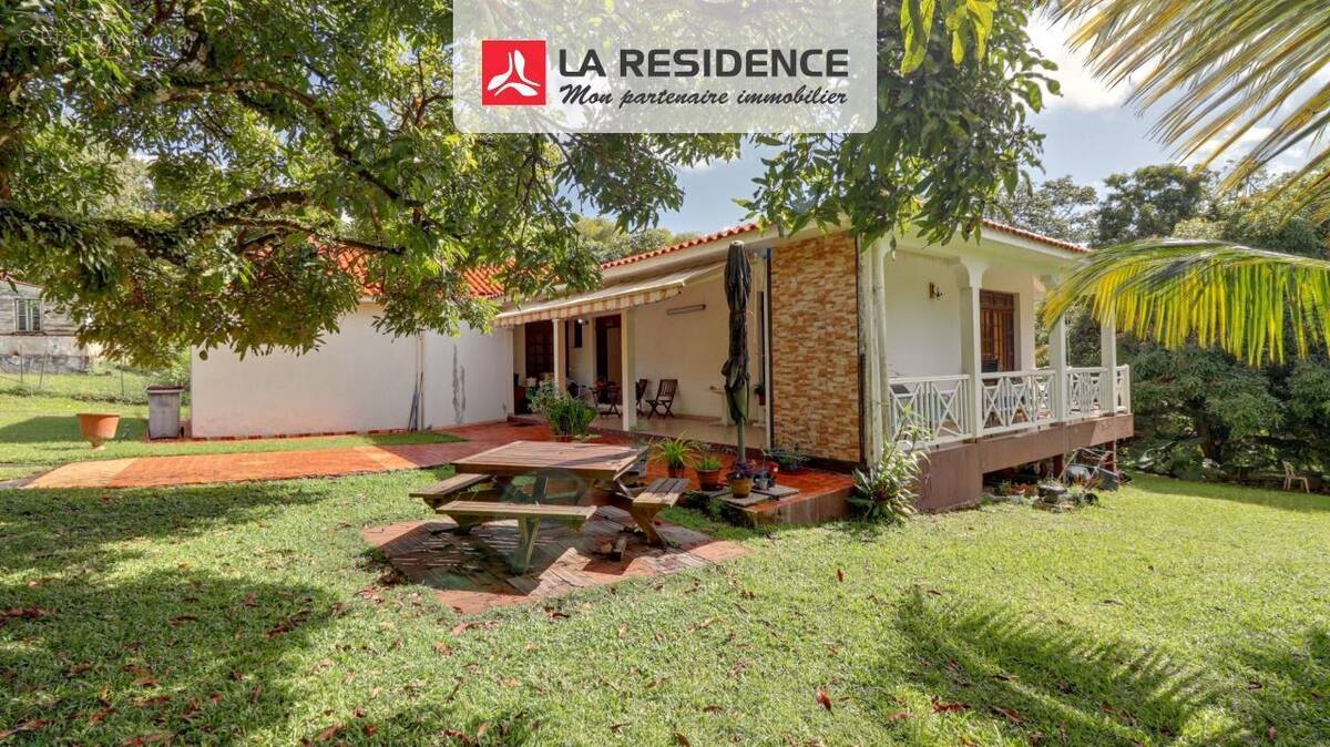 Maison à FORT-DE-FRANCE