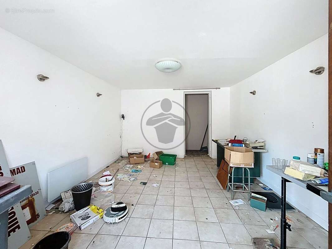 Commerce à SAINT-QUENTIN