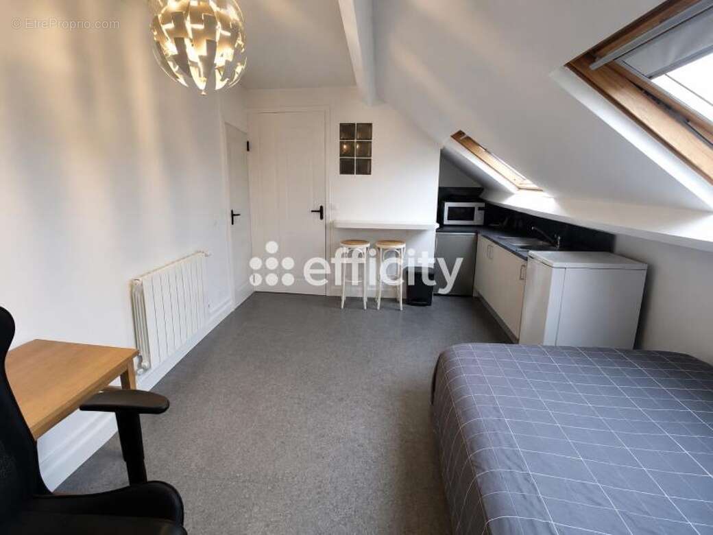Appartement à PARIS-9E