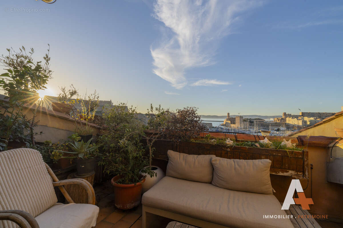 Appartement à MARSEILLE-7E