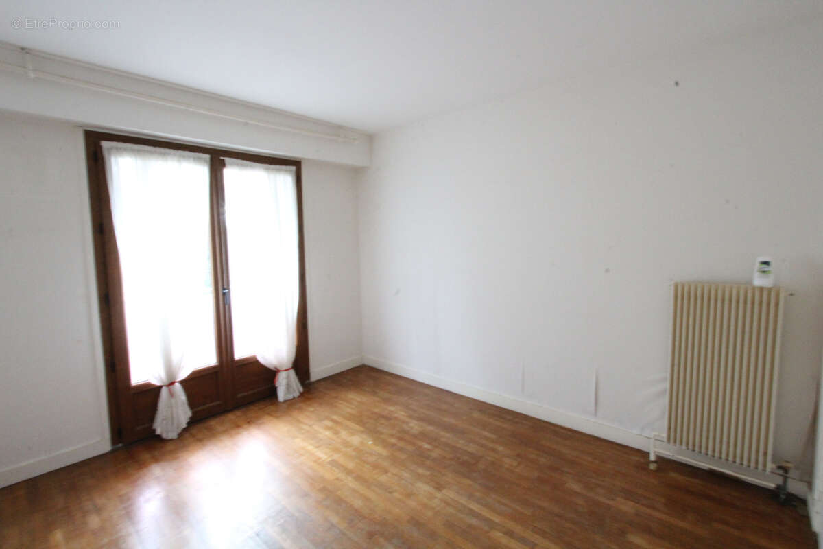 Appartement à LA CHARITE-SUR-LOIRE