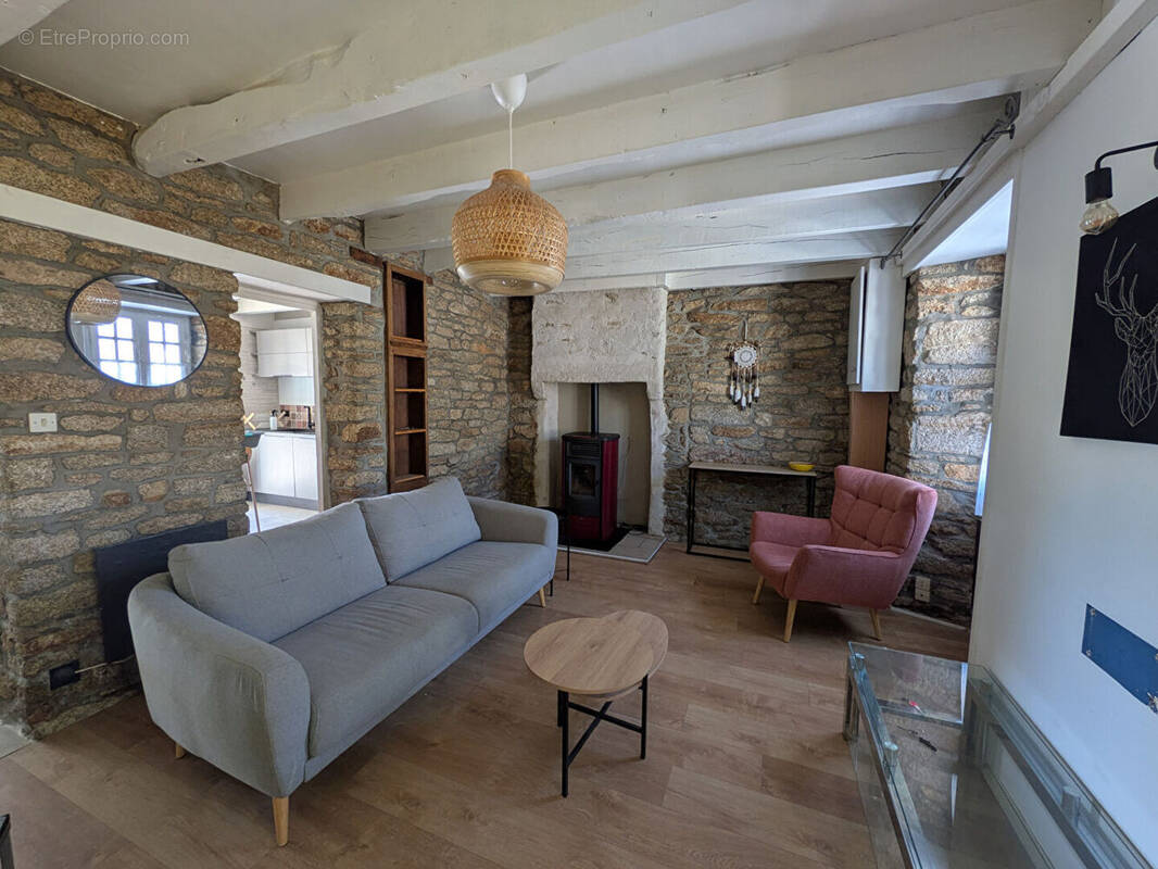 Maison à MOUSTOIR-AC
