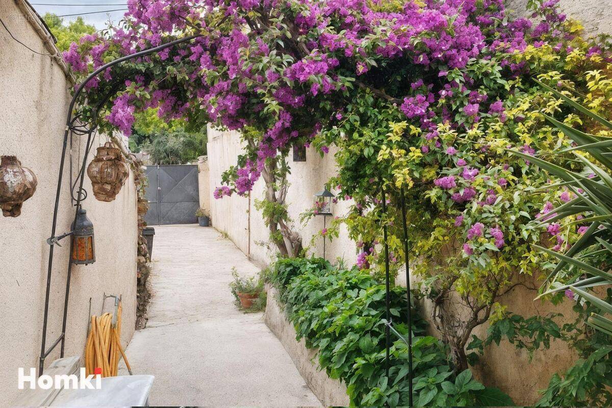 Appartement à MARSEILLE-14E