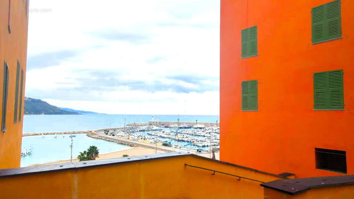 Appartement à MENTON
