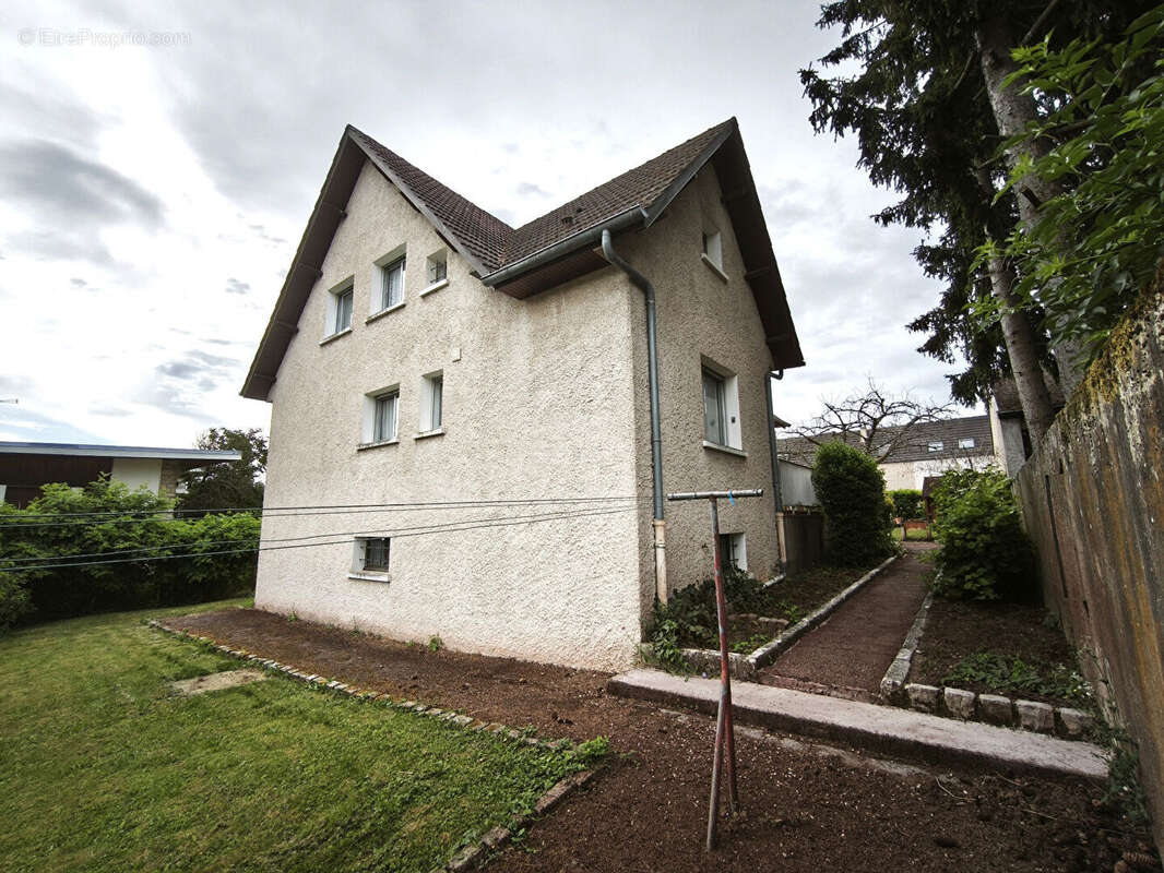 Maison à SAINT-APOLLINAIRE