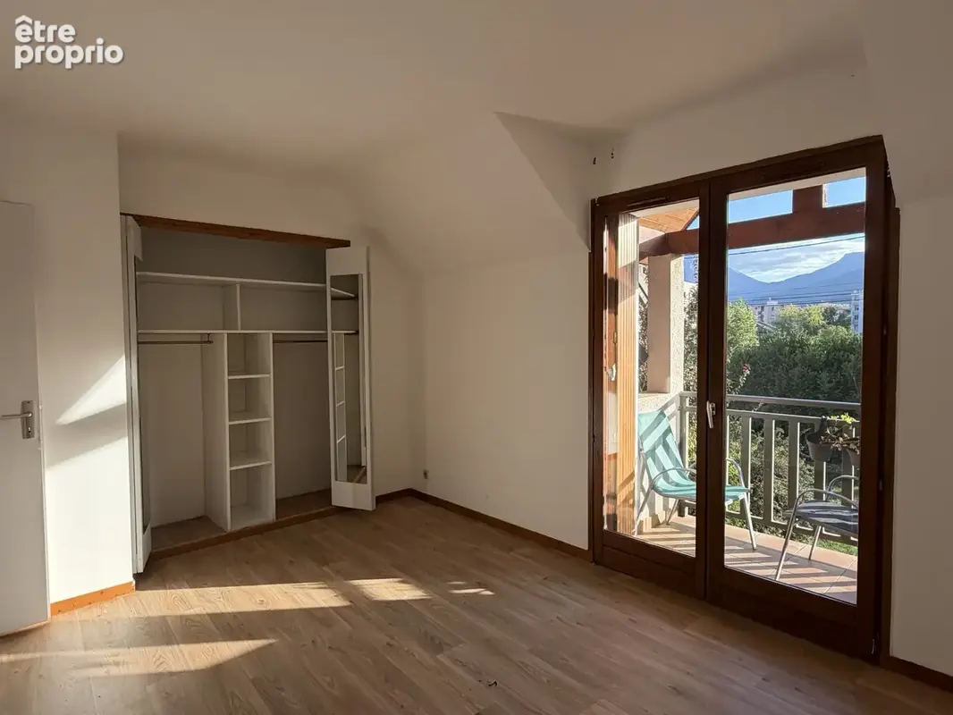 Grande villa T6 avec terrain - photo 11