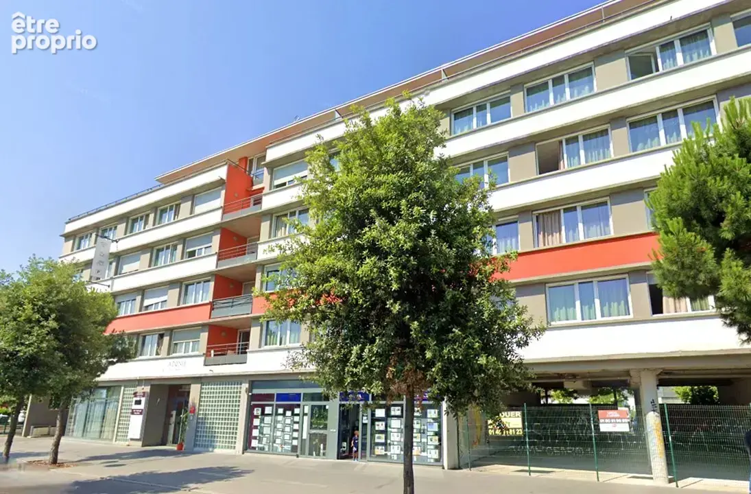 Appartement à CHEVILLY-LARUE