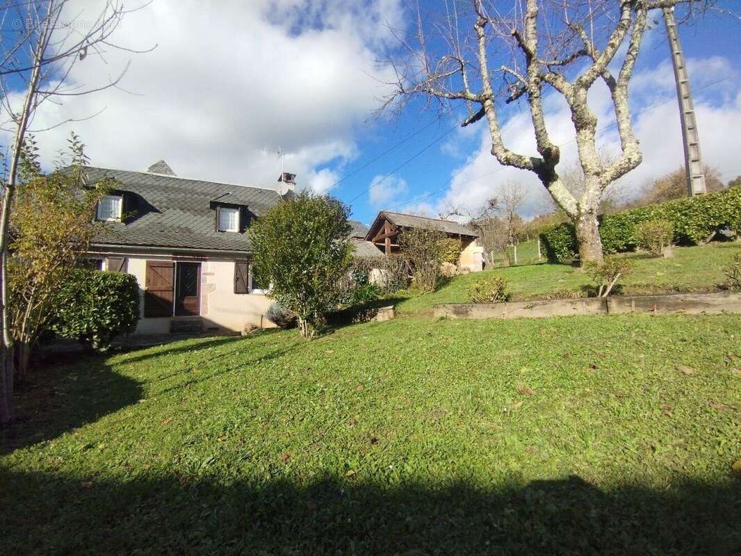 Maison T3 Villecomtal + terrain plat de 410 m² - photo 17