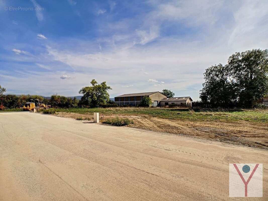 Terrain à PONT-D&#039;AIN