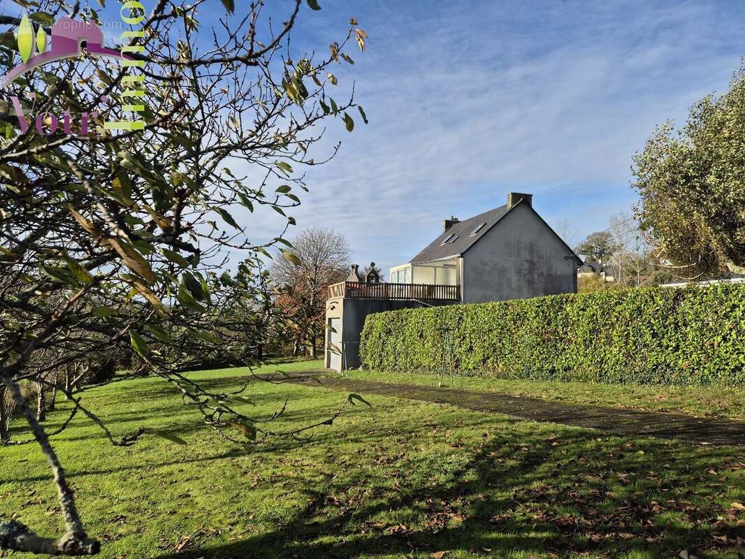 Maison à HOPITAL-CAMFROUT