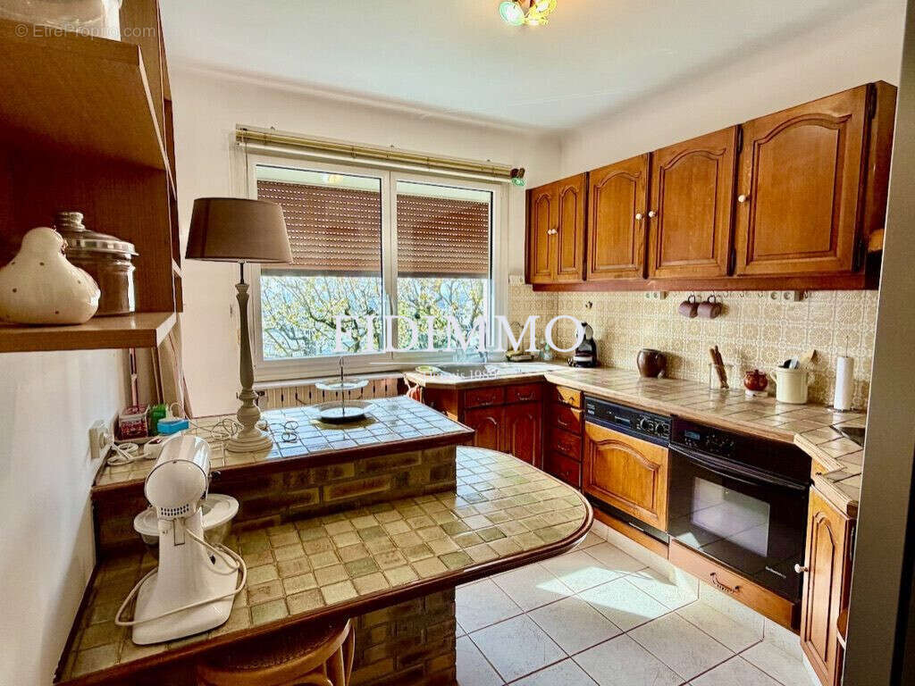 Maison à CHENNEVIERES-SUR-MARNE