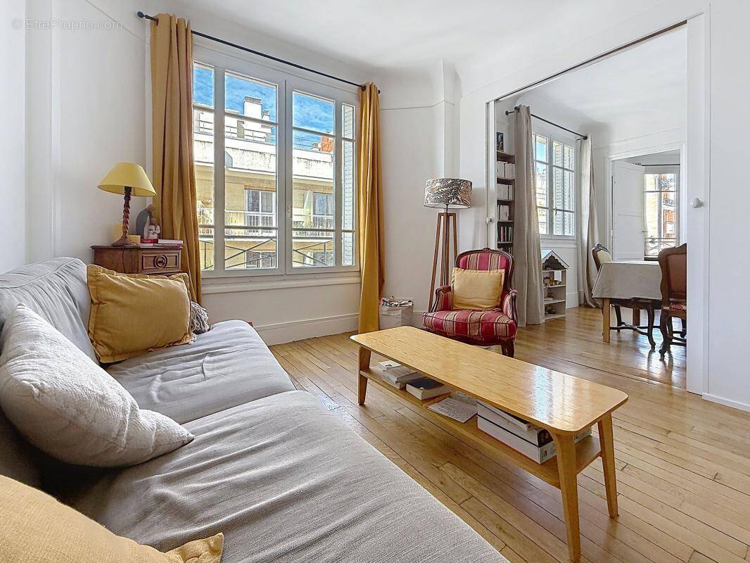 Appartement à PARIS-13E