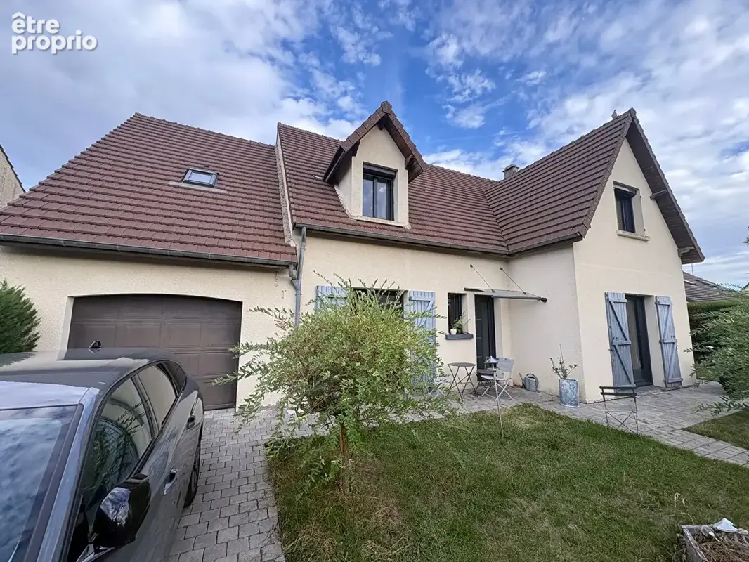 Photo Maison à Amblainville au prix de 429 000€