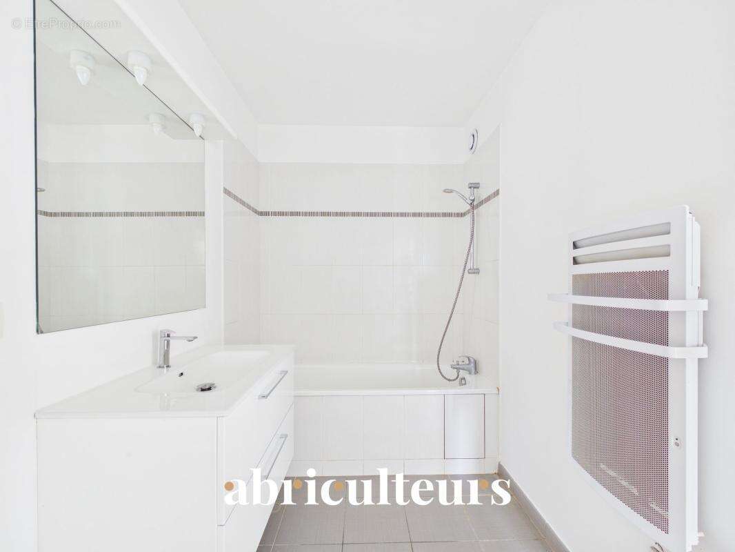 Appartement T2 de 44 m² au 1er étage avec vue dégagée – Résidence de standing au calme à Survilliers - photo 10