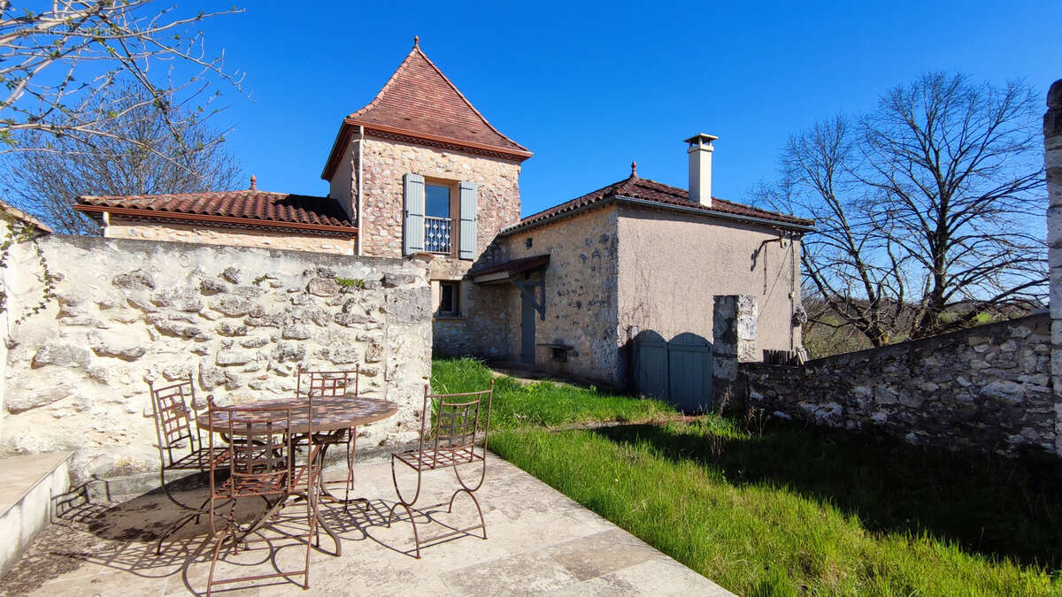 Maison à BAGAT-EN-QUERCY
