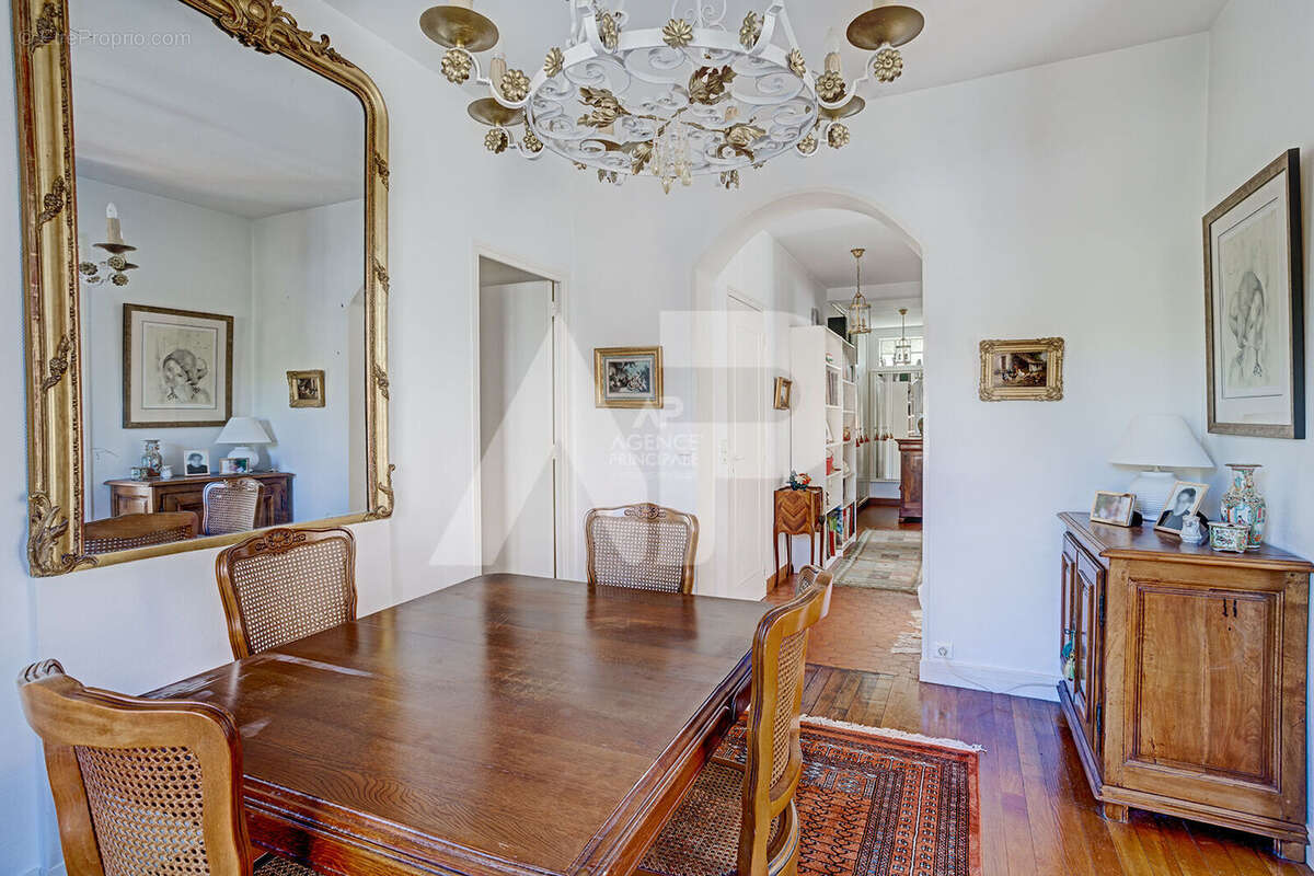 Maison à VIROFLAY
