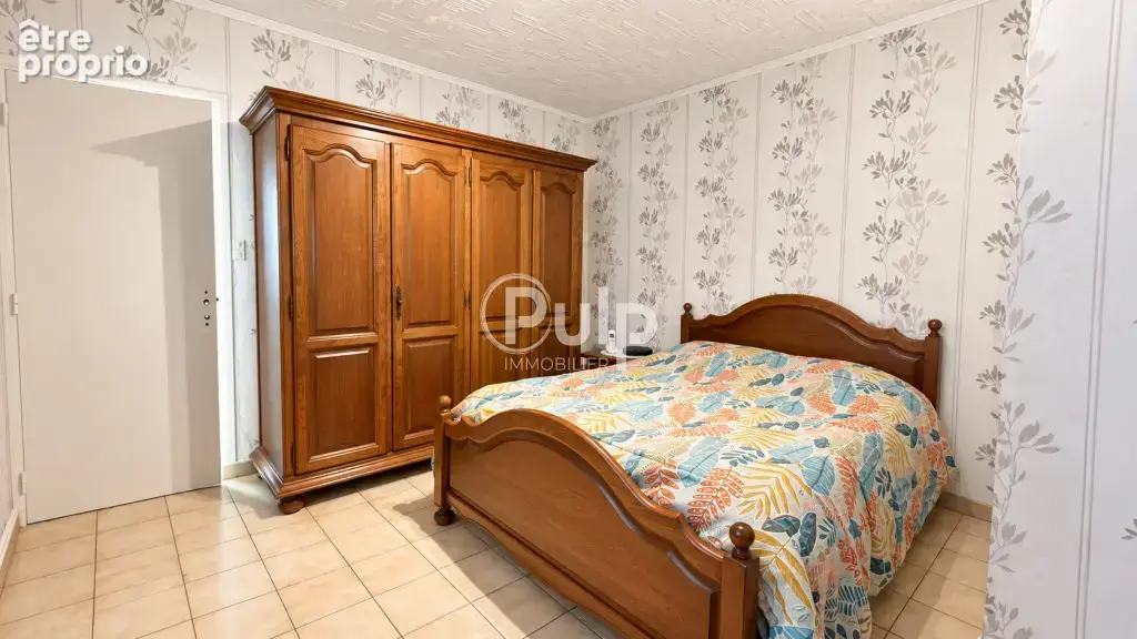 Plein-pied lens , 2 chambres , jardin , sationnement privatif - photo 7