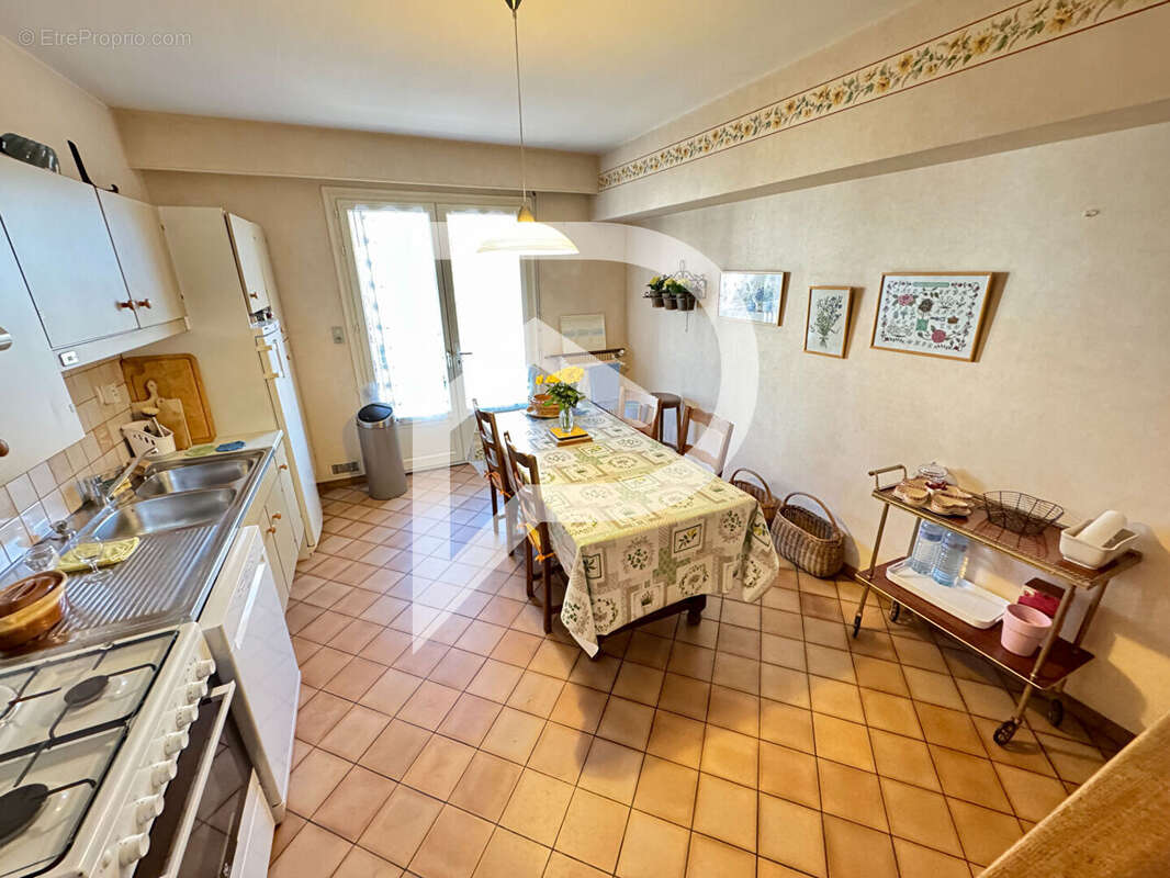 Maison à BOURBONNE-LES-BAINS