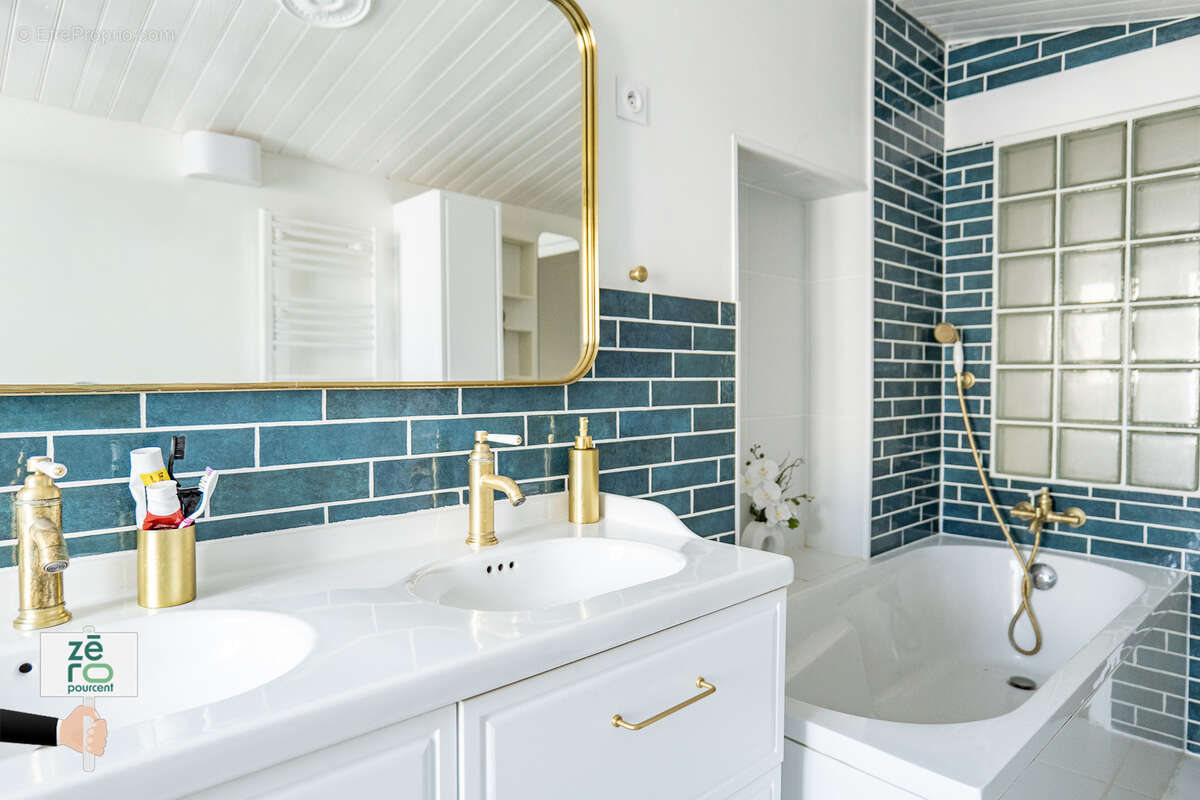 Maison à SAINT-CYR-EN-TALMONDAIS