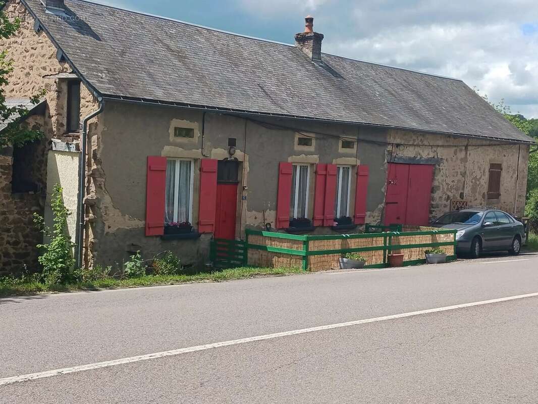Maison à ARLEUF