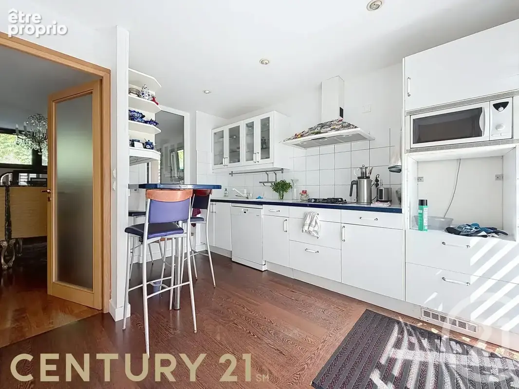 Maison 5 pièces 200 m² à vendre à Sathonay-Camp (69580) - photo 8