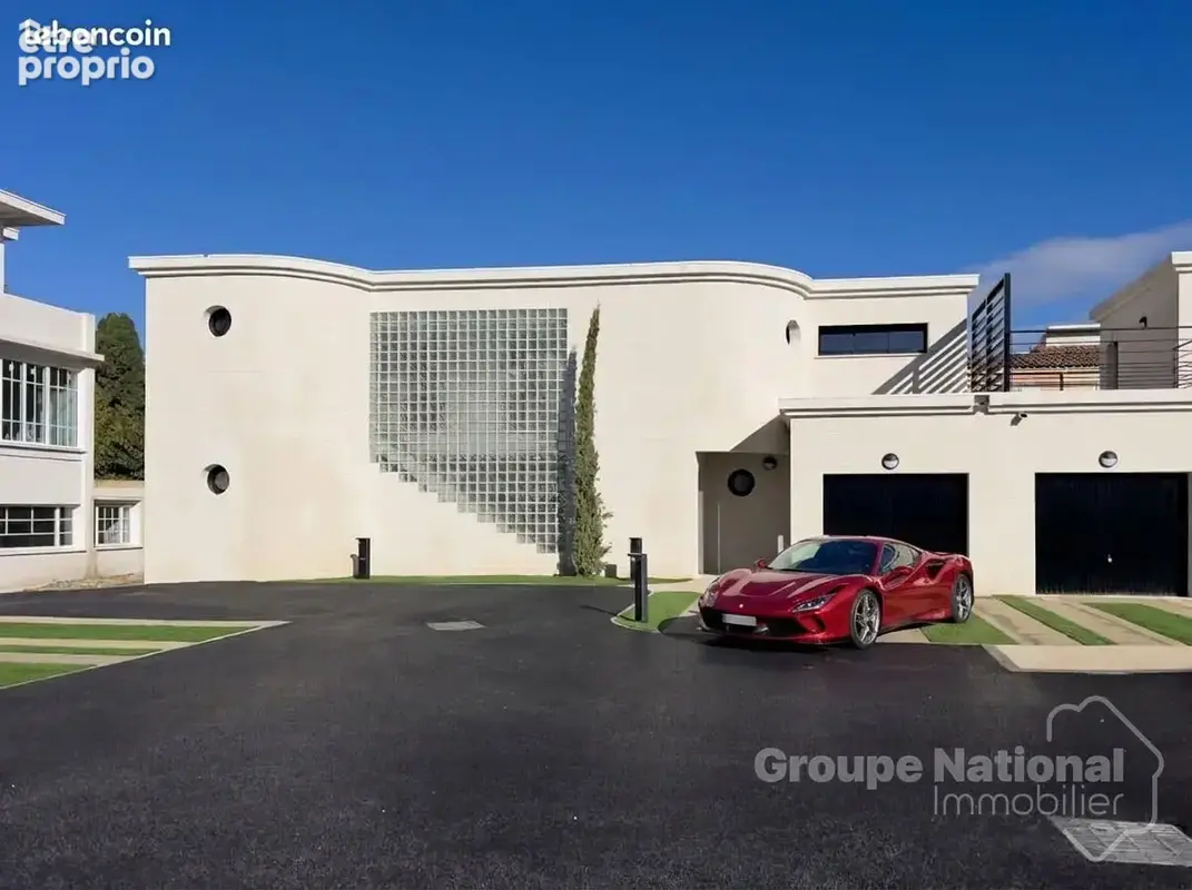Photo Maison à Salon-De-Provence au prix de 485 000€