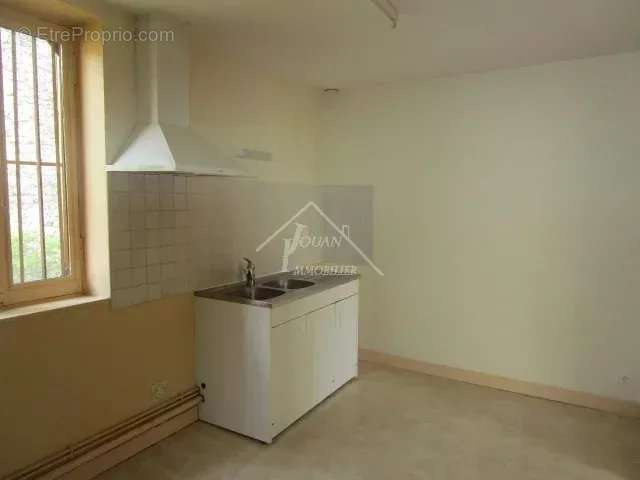 Maison à JALIGNY-SUR-BESBRE