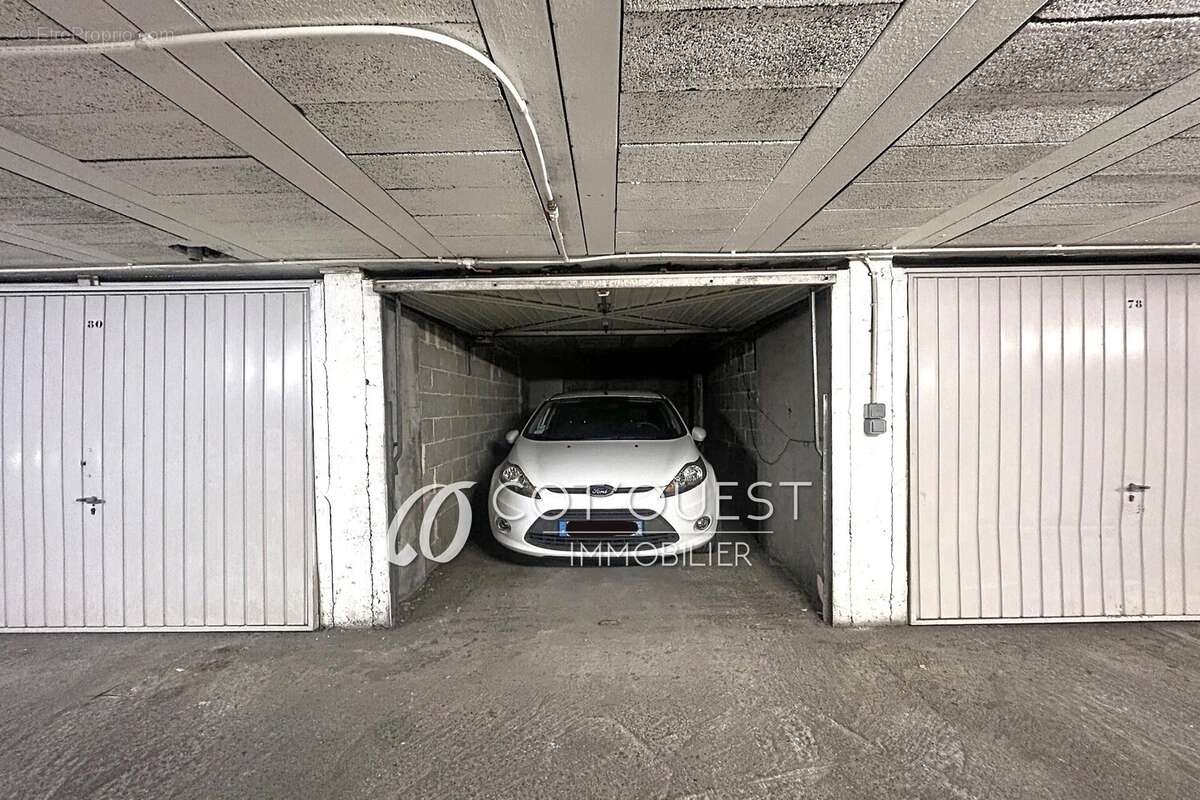 Parking à NICE