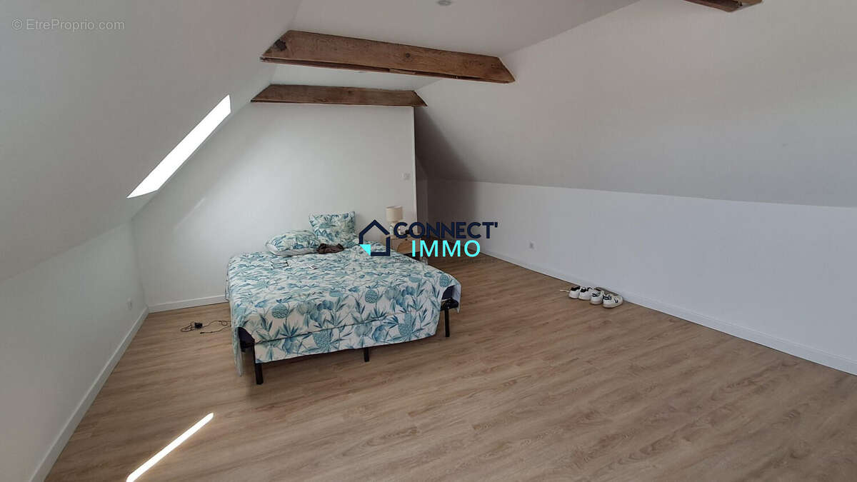 Maison 114 m² à Langonnet  - photo 9
