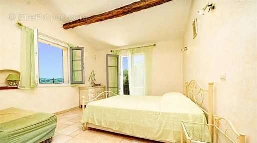 Maison à LE BAR-SUR-LOUP