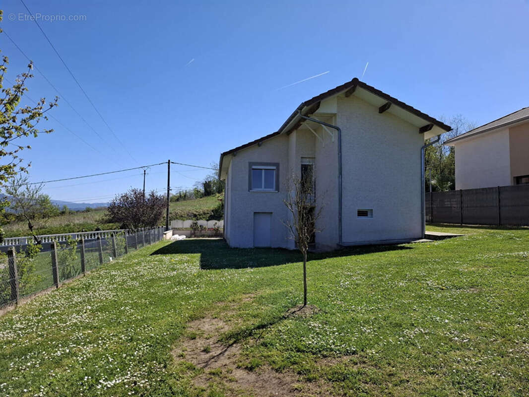 Maison à LES AVENIERES